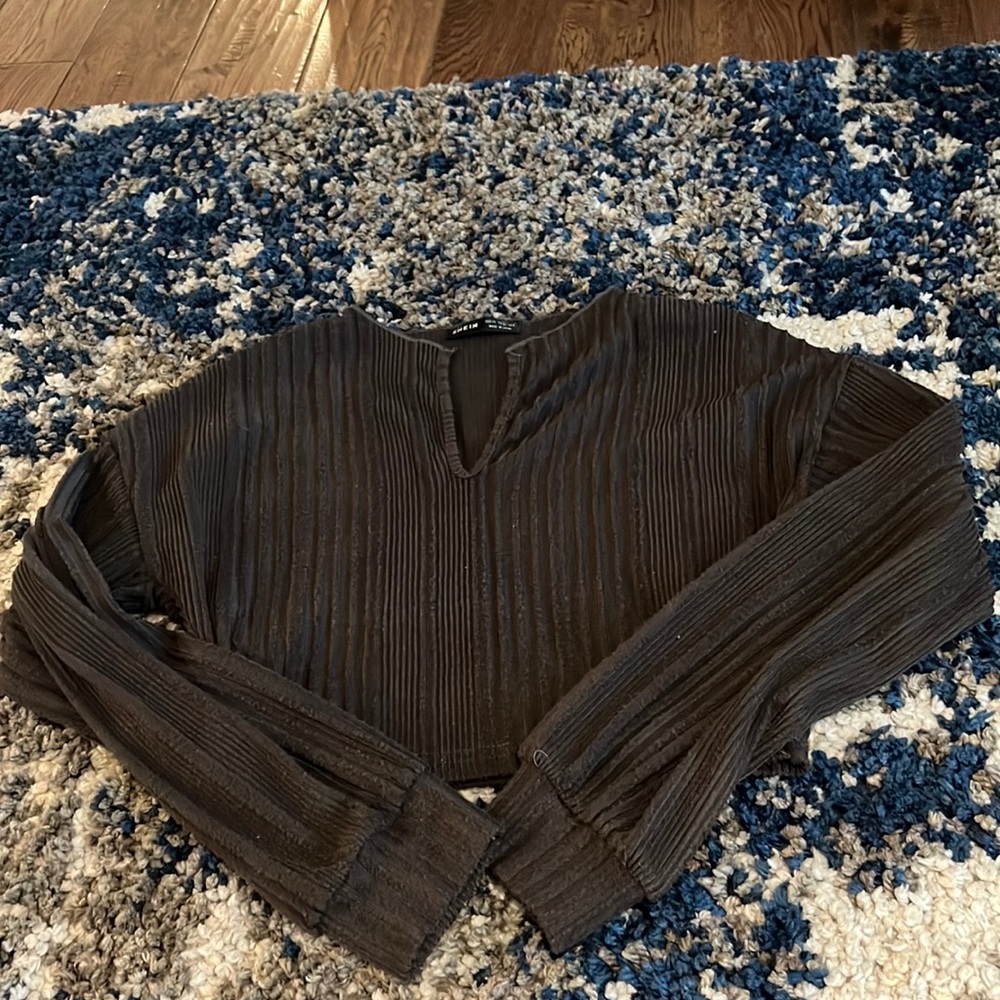 SHEIN crop top